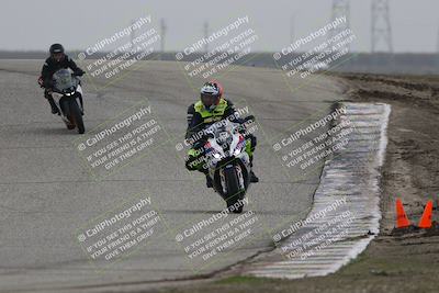 media/Nov-29-2025-TrackDaz (Sat) [[10ae2d9bce]]/C Group/Session 3 (Outside Grapevine)/